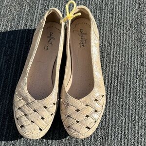 Women's Gold Woven Flats